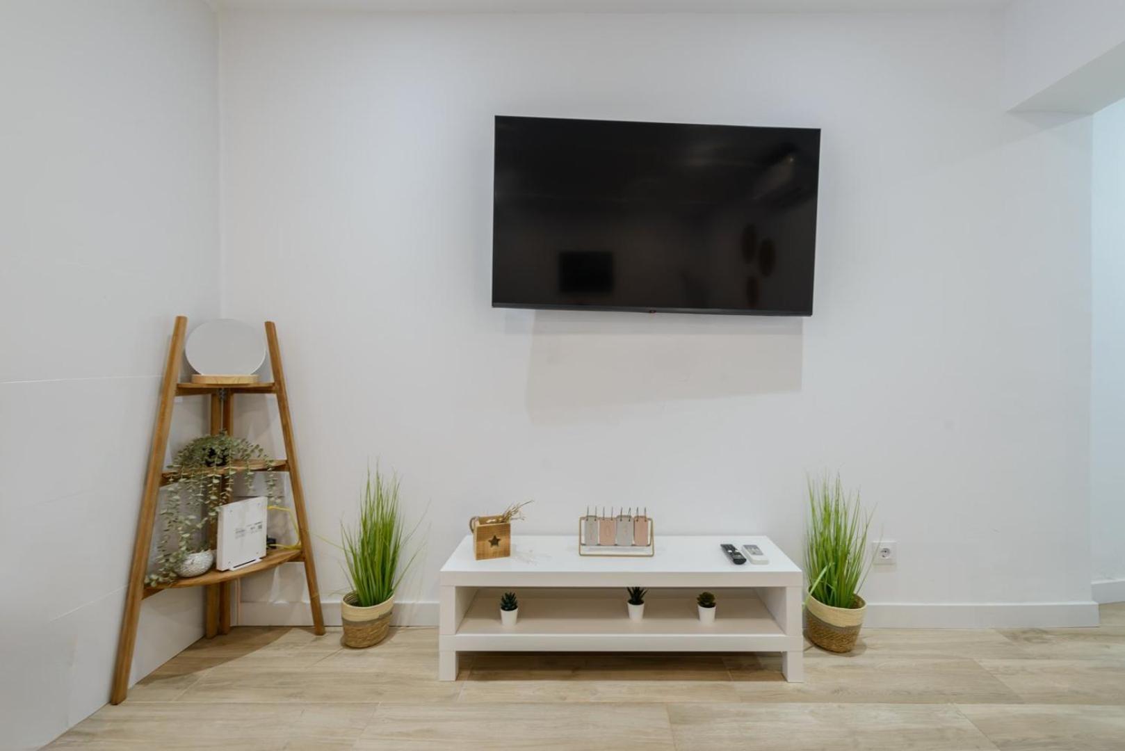 Guestready - Lindo Estudio Cerca Puerta De Toledo Madrid Buitenkant foto